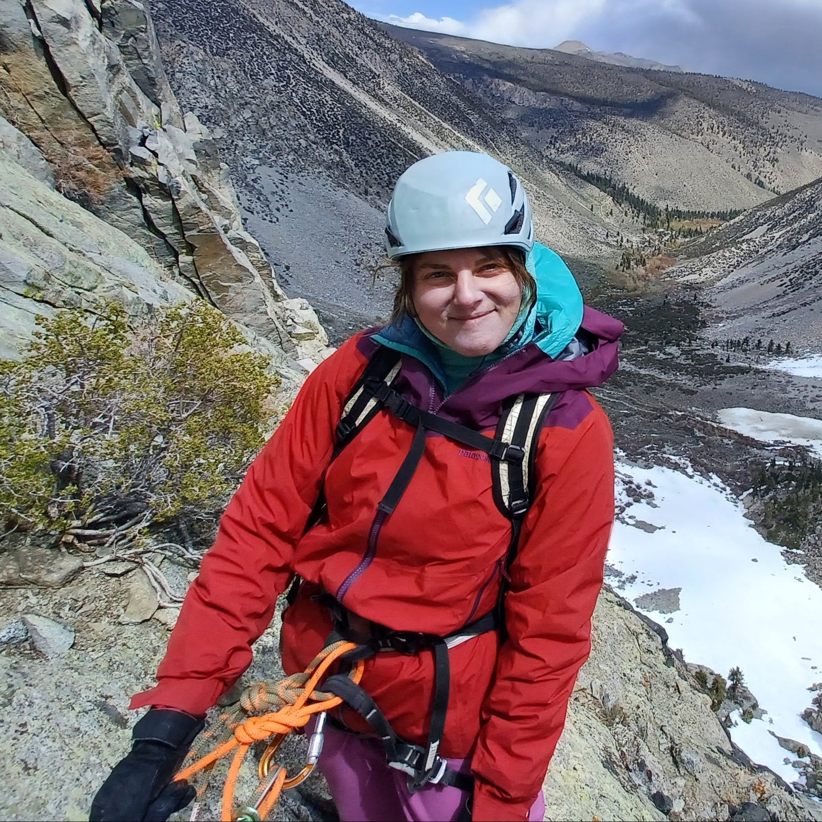 How To...Choose What to Wear Hiking in the Eastern Sierra: A Complete Layering Guide