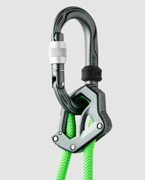 edelrid switch adjust lanyard close up of carabiner