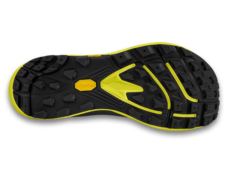 a photo of the topo mountain racer 3 mens shoe in the color black/lime, view of the sole