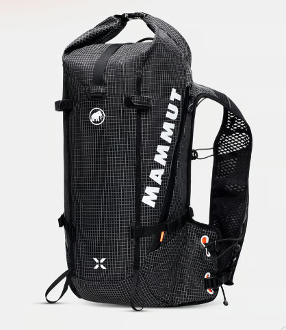 mammut trion 15 in black