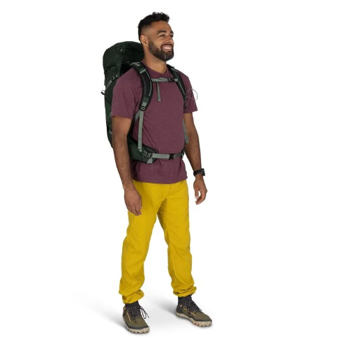 osprey talon 33 black on a model