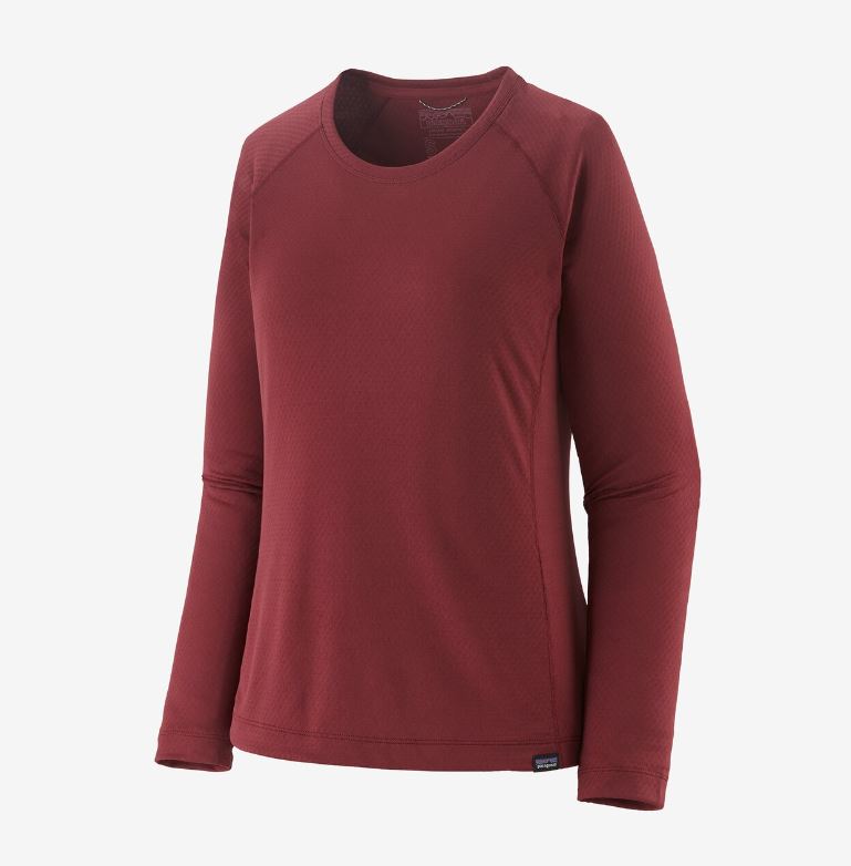 the patagonia womens capilene midweight crew in the color sequoia red