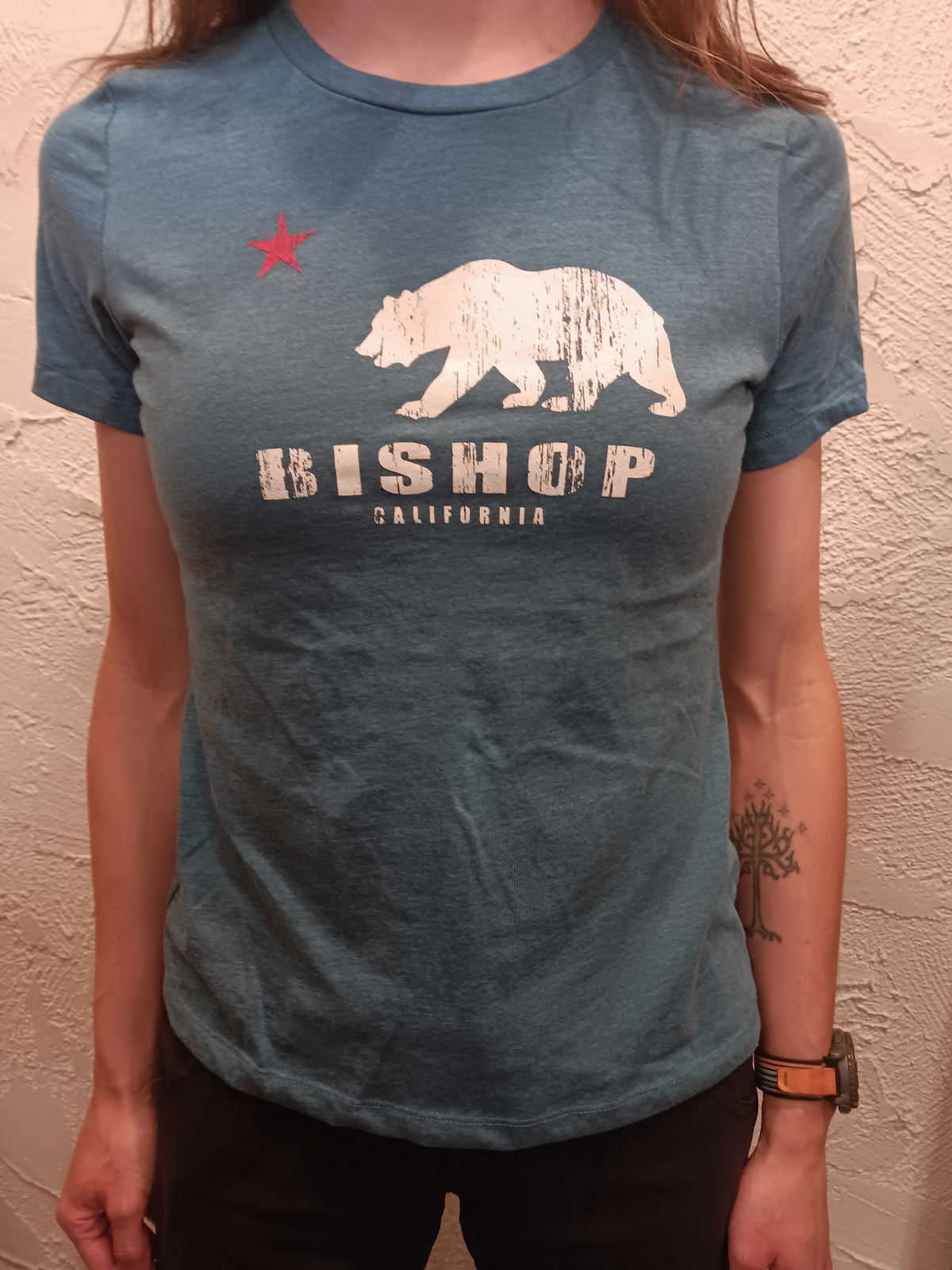 the CA bear bishop tee in women's cut, color heathered teal