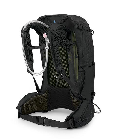 a photo of the osprey manta 24 pack in the color black, back view