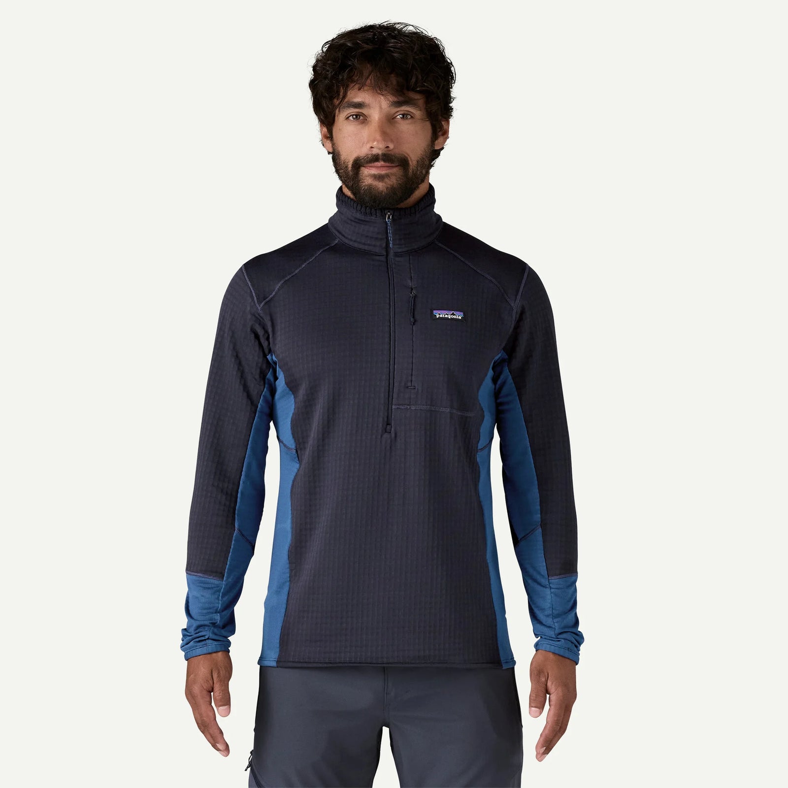 Patagonia R1 Fleece Pullover Men's, sunken blue, on model, front
