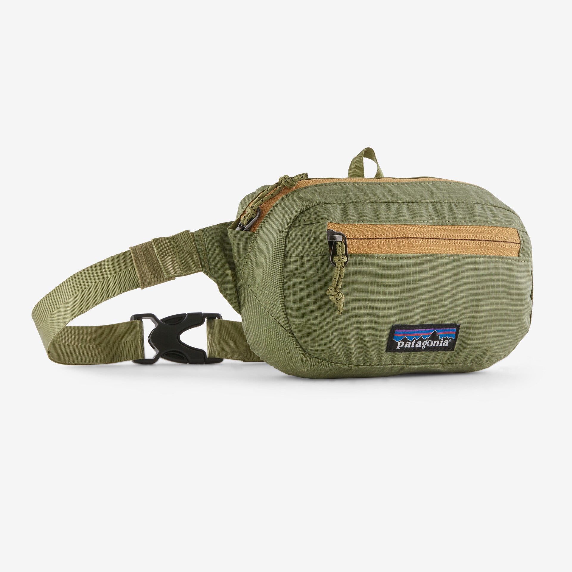 Patagonia Ultralight BlackHole Hip Pack in buckhorn green