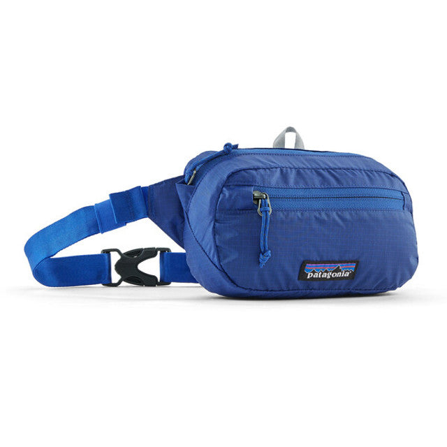 Patagonia Ultralight BlackHole Hip Pack in passage blue