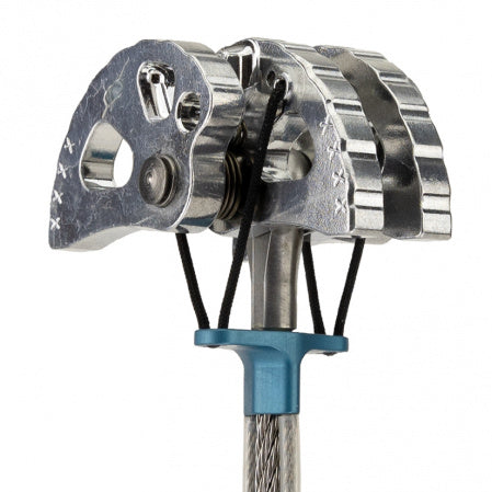 Metolius Ultralight Master Cams detailed view of cam lobes