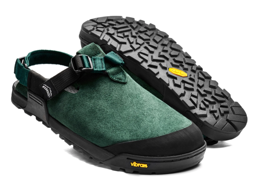 bedrock mountain clogs in cascade green