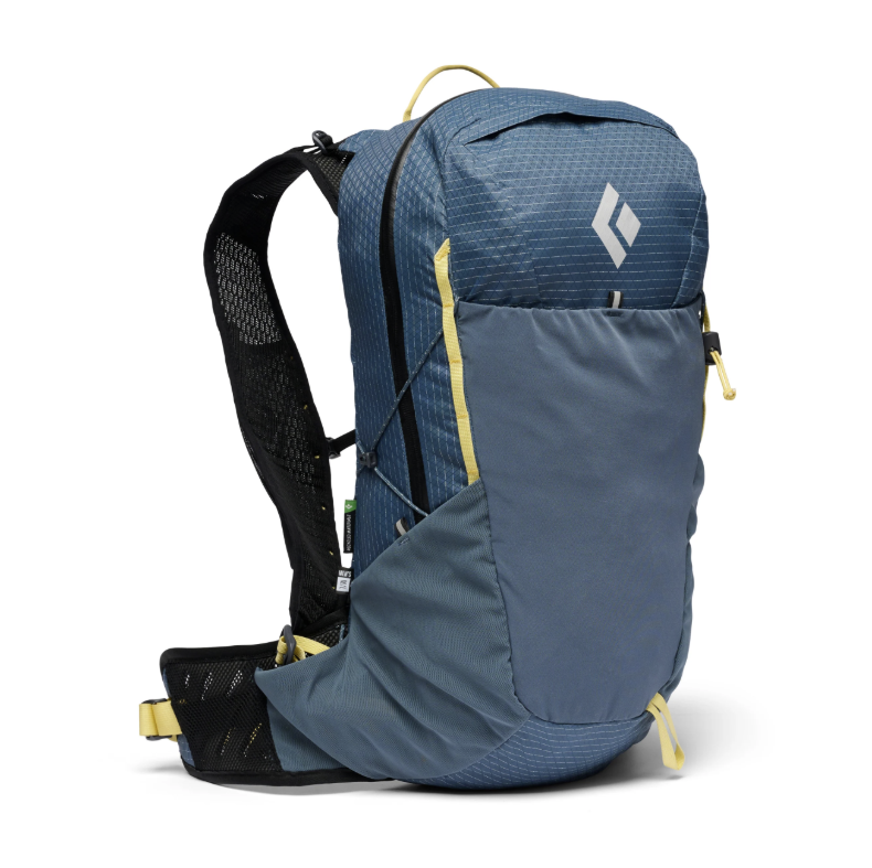 black diamond pursuit 25 pack in midnight front view