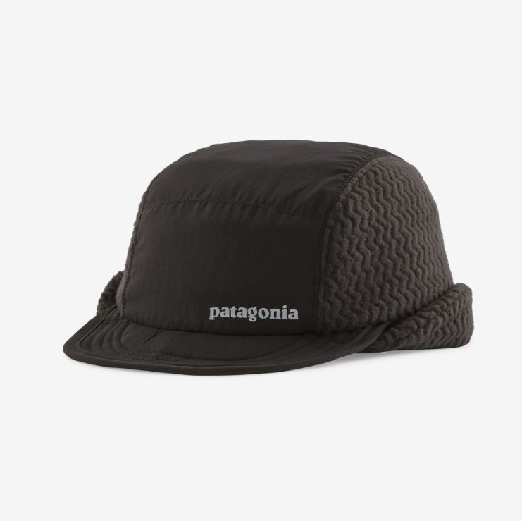 photo of the patagonia winter duckbill running cap in the color black, front view