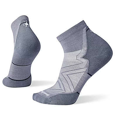 smartwool run ankle socks in graphite