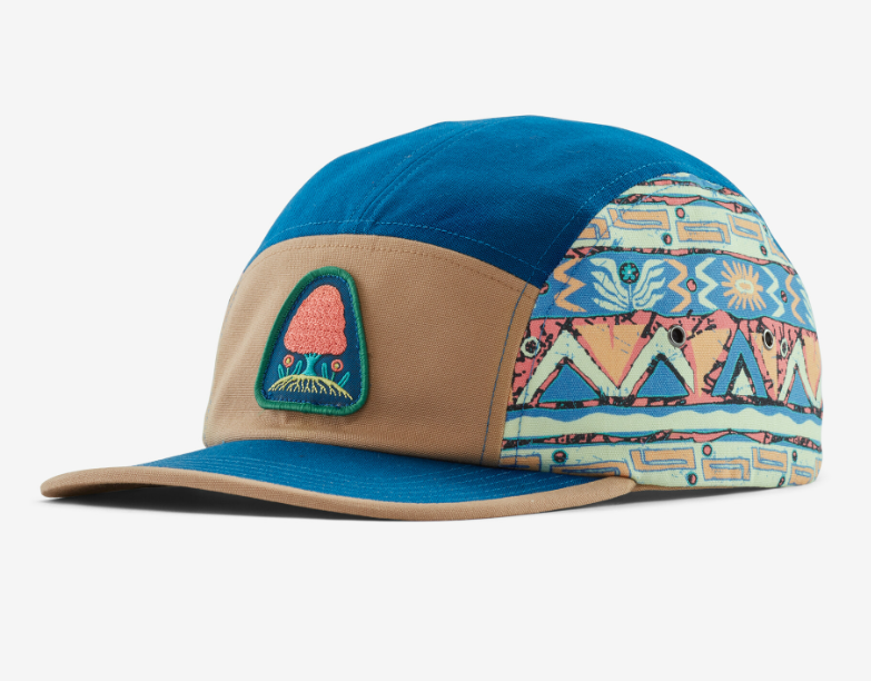 the patagonia graphic maclure hat in the color understory grayling brown