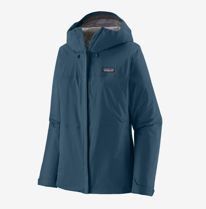 the patagonia womens torrentshell in the color lagom blue, front view