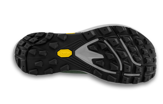 topo mens pursuit 2 shoe in the color green orange, view of the sole