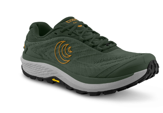 topo mens pursuit 2 shoe in the color green orange, 3/4 view