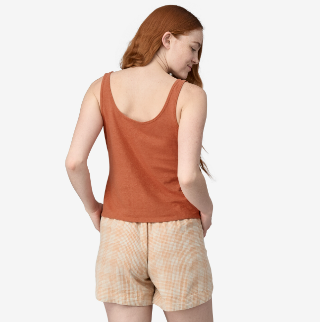 the patagonia womens trail harbor tank in the color sienna clay, back view on a model