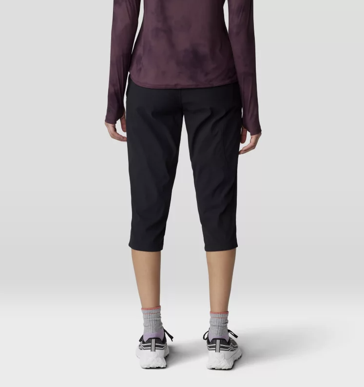 mountain hardwear dynama capri in color black on a model back view