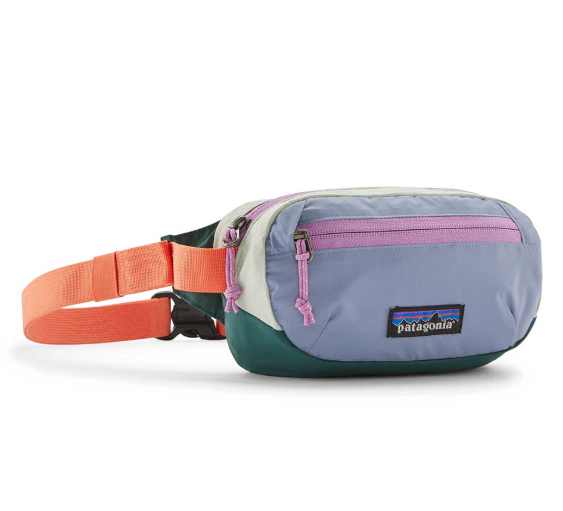 patagonia terravia hip pack 1l in barnacle blue
