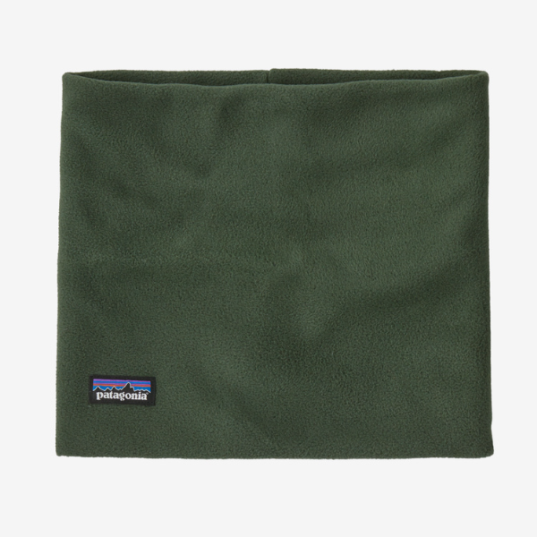 patagonia micro d gaiter in torrey pine green
