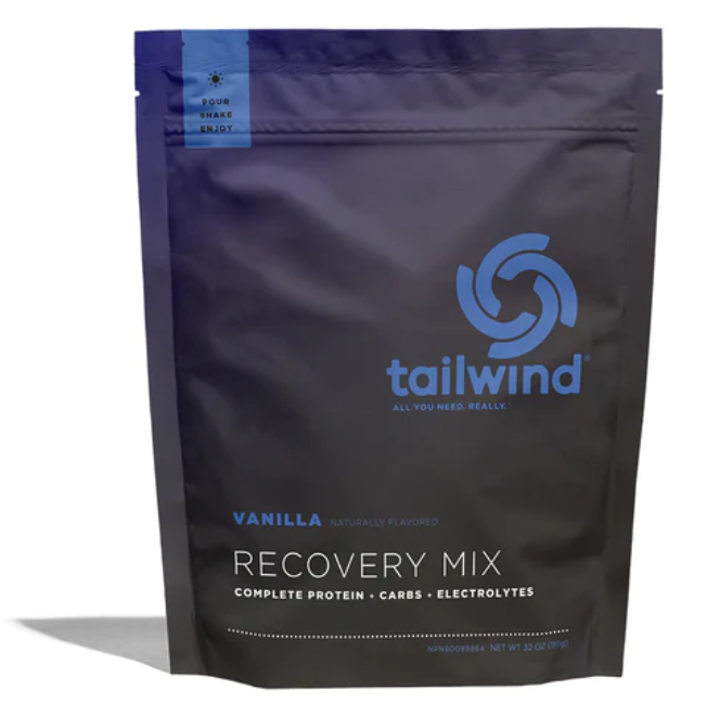a fifteen serving bag of tailwind recovery in vanilla flavor