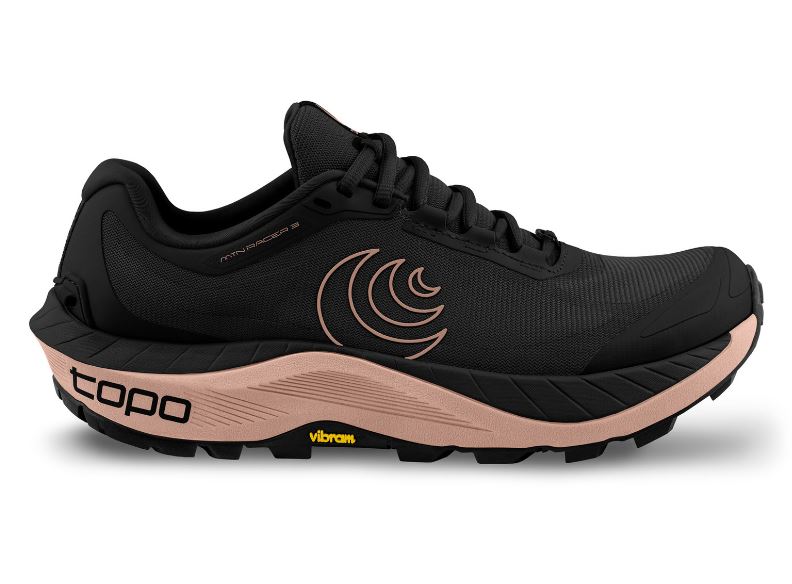 a photo of the topo mountain racer 3 running shoe in the color black/mauve, side view