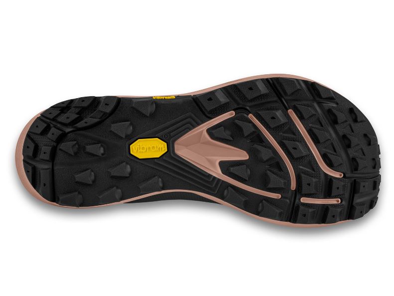 a photo of the topo mountain racer 3 running shoe in the color black/mauve, view of the sole