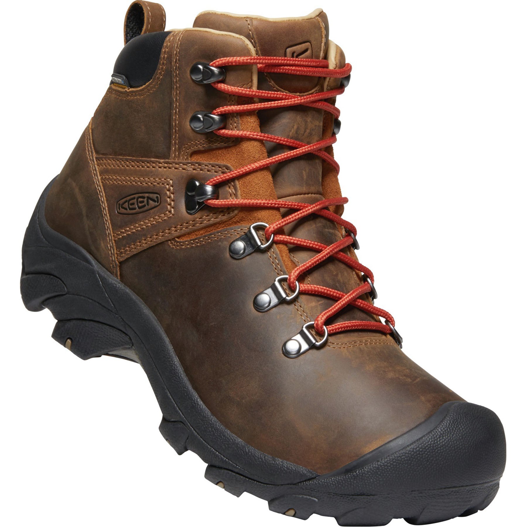 angled view of the men's pyrenees boot