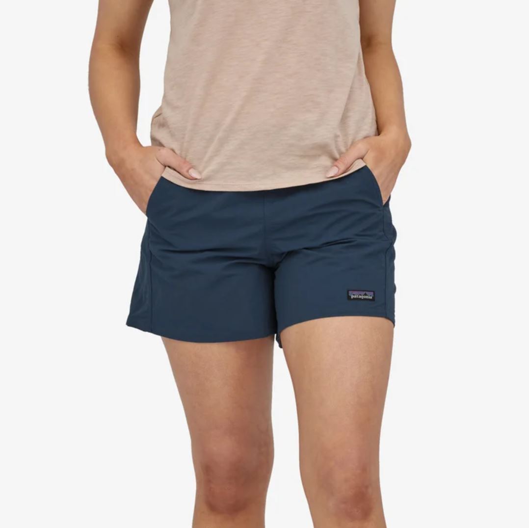 front view of the womens patagonia baggies shorts 5" in the color tidepool blue on a model
