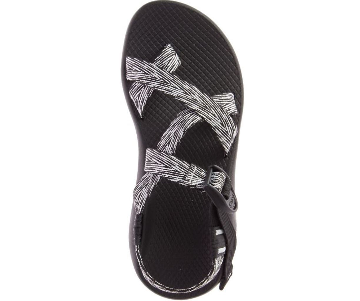 top view of the chaco womens z2 classic sandal in noir